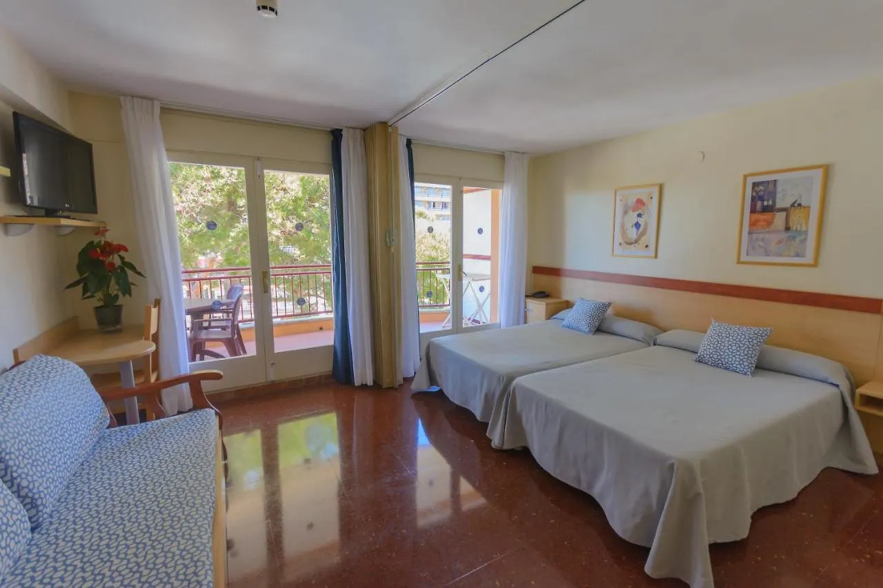 Beach Family Apartments 萨洛 0*,